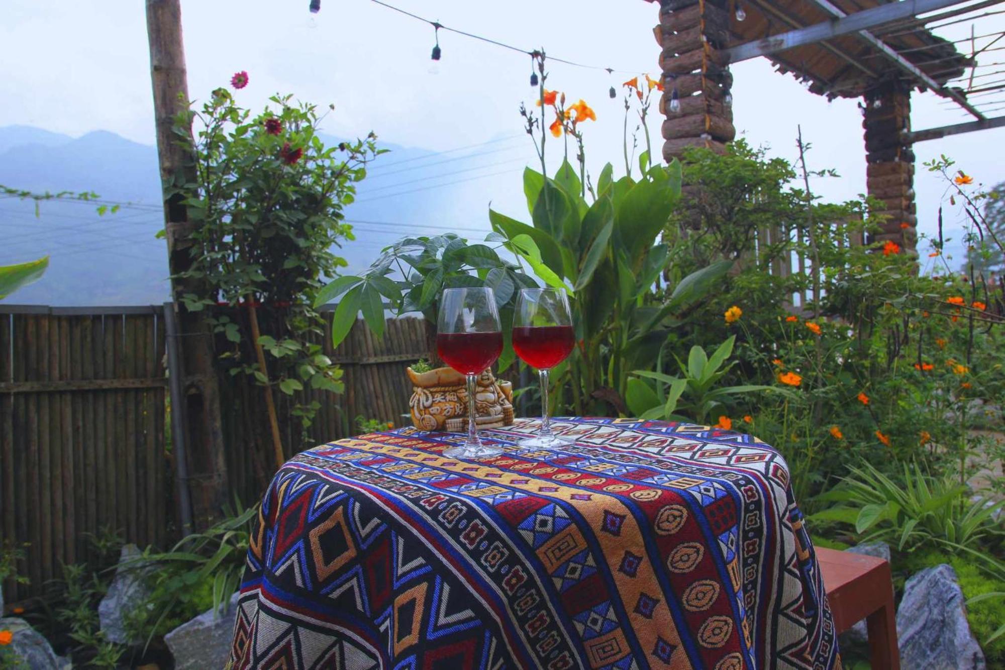 Surelee House And Trekking Hotel Sa Pa Ngoại thất bức ảnh